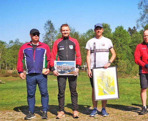 Topp fem på PreO i Väst i Ljungskile. Från vänster, trean Robert Jakobsson, tvåan Arno Gronhovd, ettan Anders Höije, fyran Erik Lundkvist och femman Lennart Wahlgren.