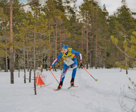 Ella Turesson vann helgens båda tävlingar i Svenska cupen i Umeå.