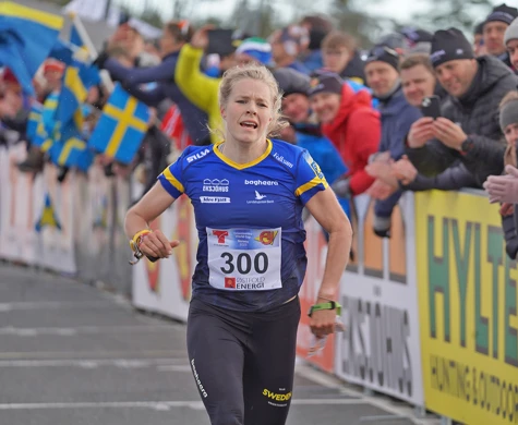 Sara Hagström spurtar mot sin första världscupseger.