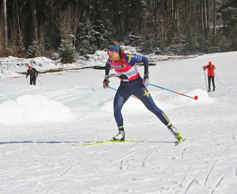 Magdalena Olsson vann masstarten som avslutade världscuptävlandet i Tyskland. Bilden dock från fredagens sprint.