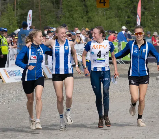 IFK Göteborg överlägsna på Venlakavlen 2025. Från vänster: Sara Hagström, Malin Agervig Kristiansson, Sanna Fasth och Simona Aebersold.