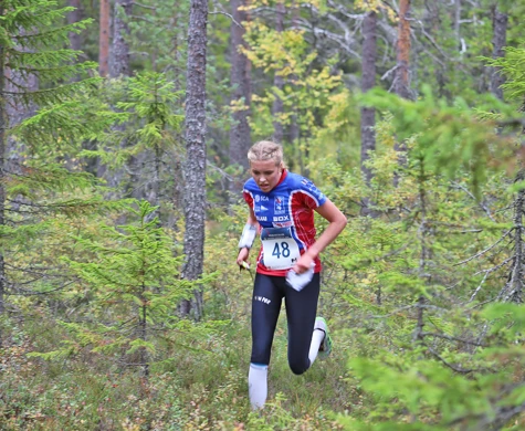 Hanna Lundberg vann i överlägsen stil i vildmarksterrängen i Gyllbergen utanför Borlänge.