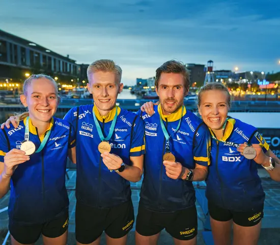 Det svenska bronslaget med från vänster: Alva Sonesson, Jonatan Gustafsson, Martin Regborn och Hanna Lundberg.